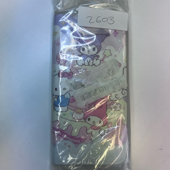 Sanrio Hello Kitty Characters Wallet NWT - Picture 6 of 6